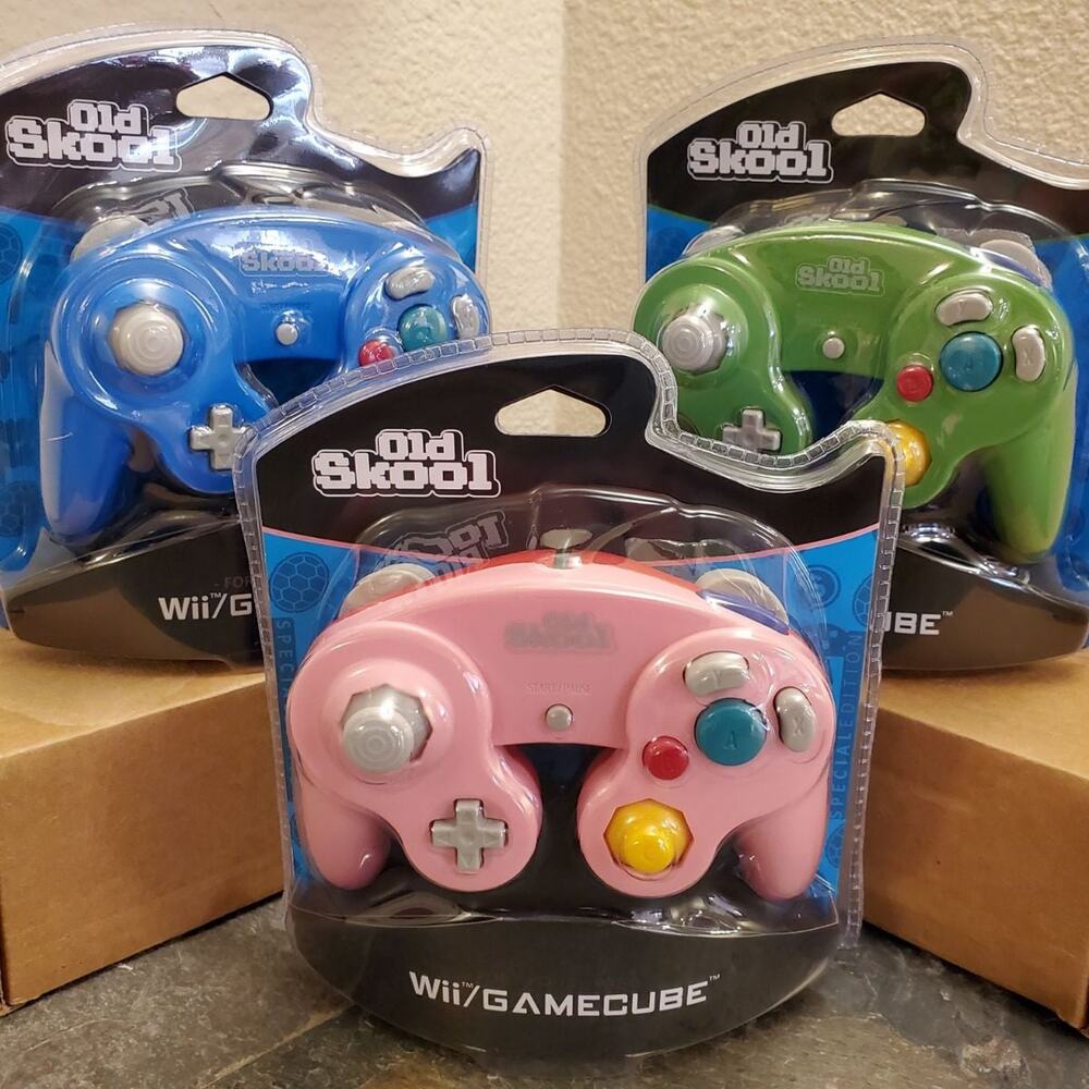 3 Gamecube Controllers - 3 Colors Bundle (NEW) - Pink Blue Green - Nintendo